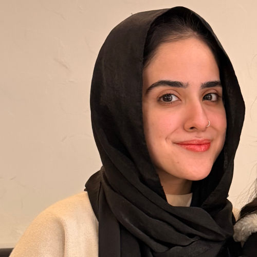 Marium noor Akbar